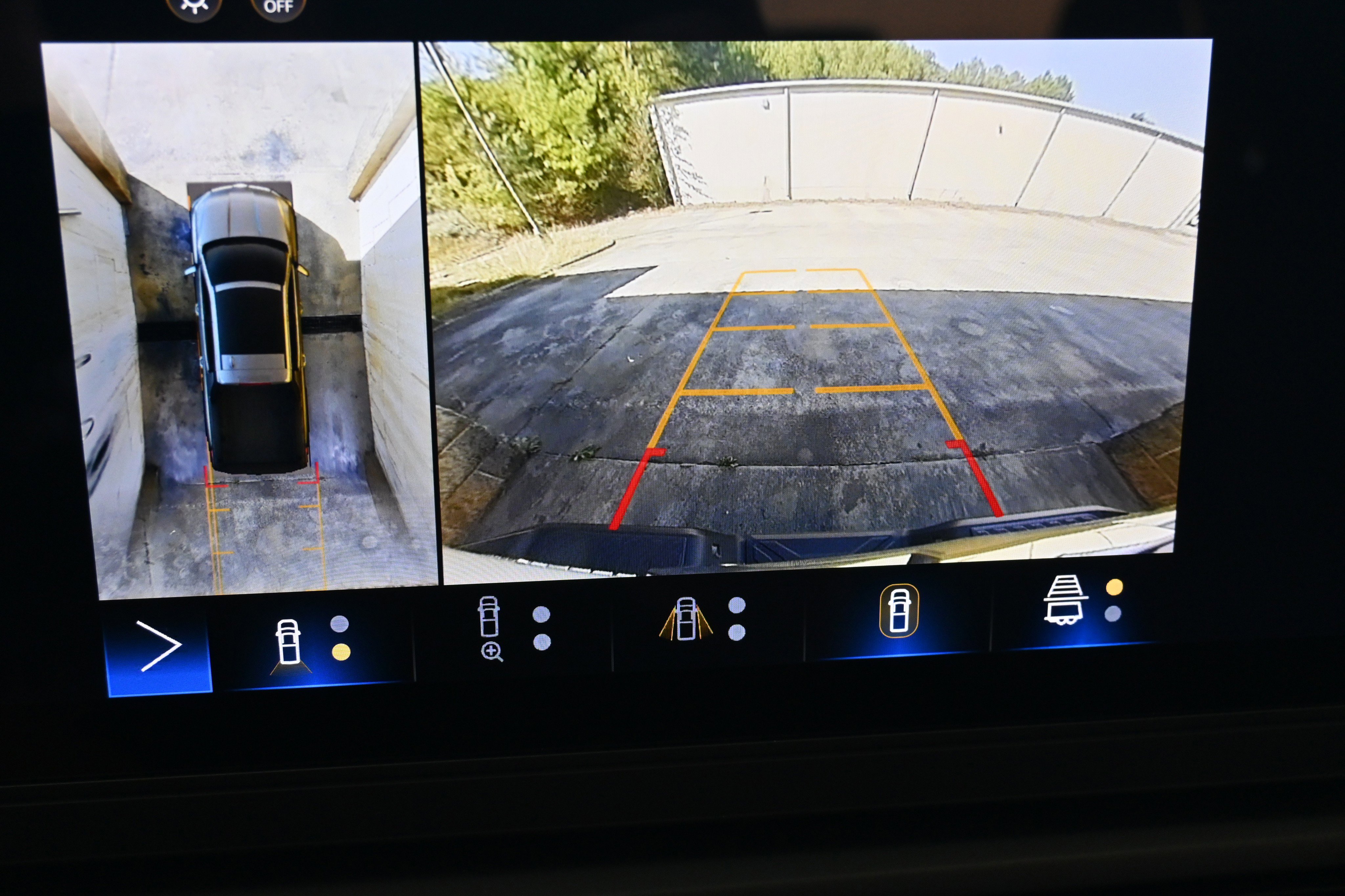 Used 2024 Chevrolet Silverado EV W/T image 26