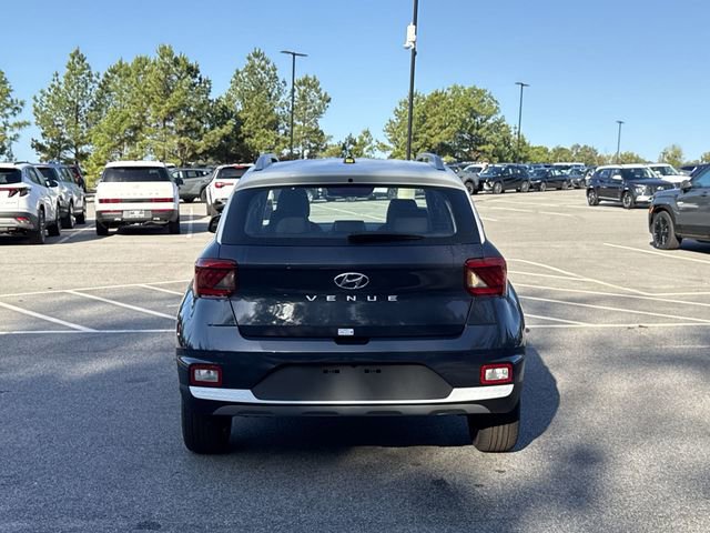 New 2025 Hyundai Venue Limited image 14