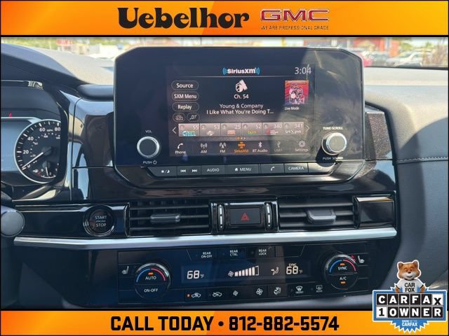 Used 2025 Nissan Pathfinder SV AWD/4WD image 34
