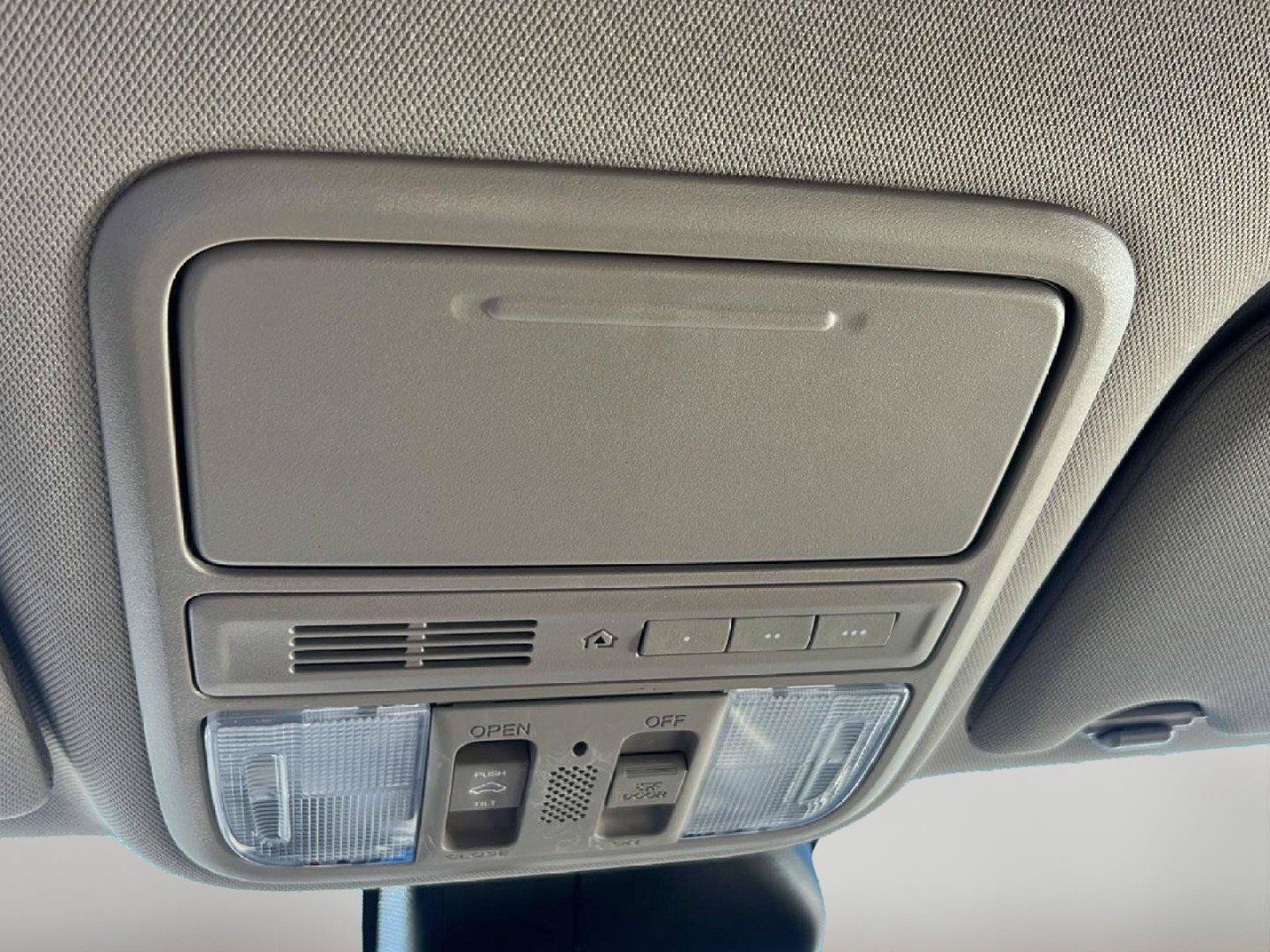 Used 2017 Honda Odyssey EX-L image 13