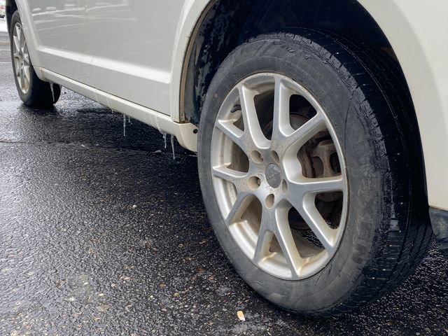 Used 2011 Dodge Journey R/T image 17