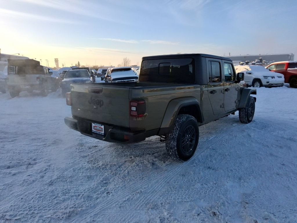 New 2025 Jeep Gladiator Sport AWD/4WD image 8