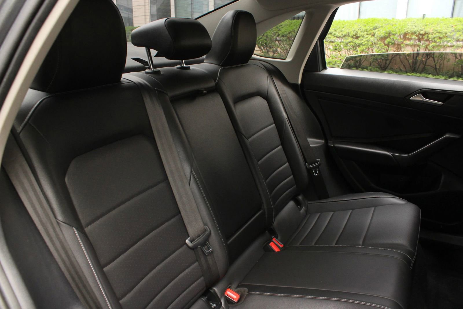 Used 2021 Volkswagen Jetta R-Line FWD image 23