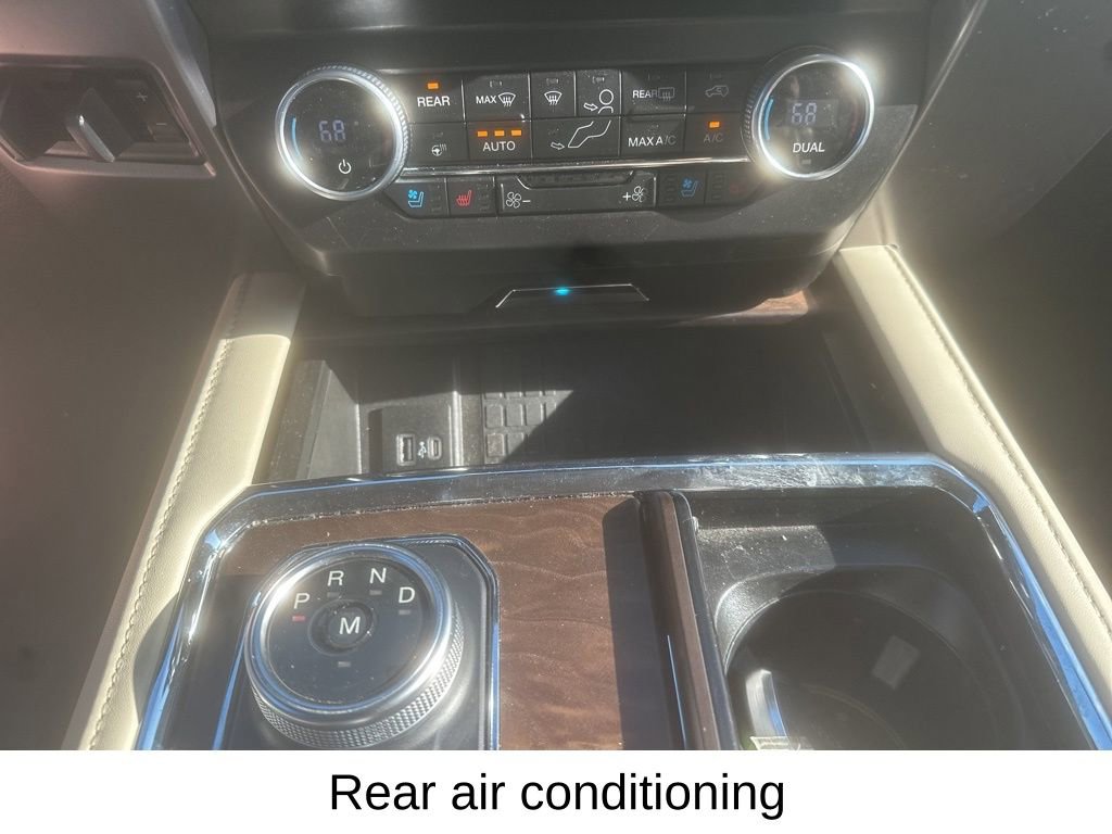 Used 2021 Ford Expedition Platinum image 23