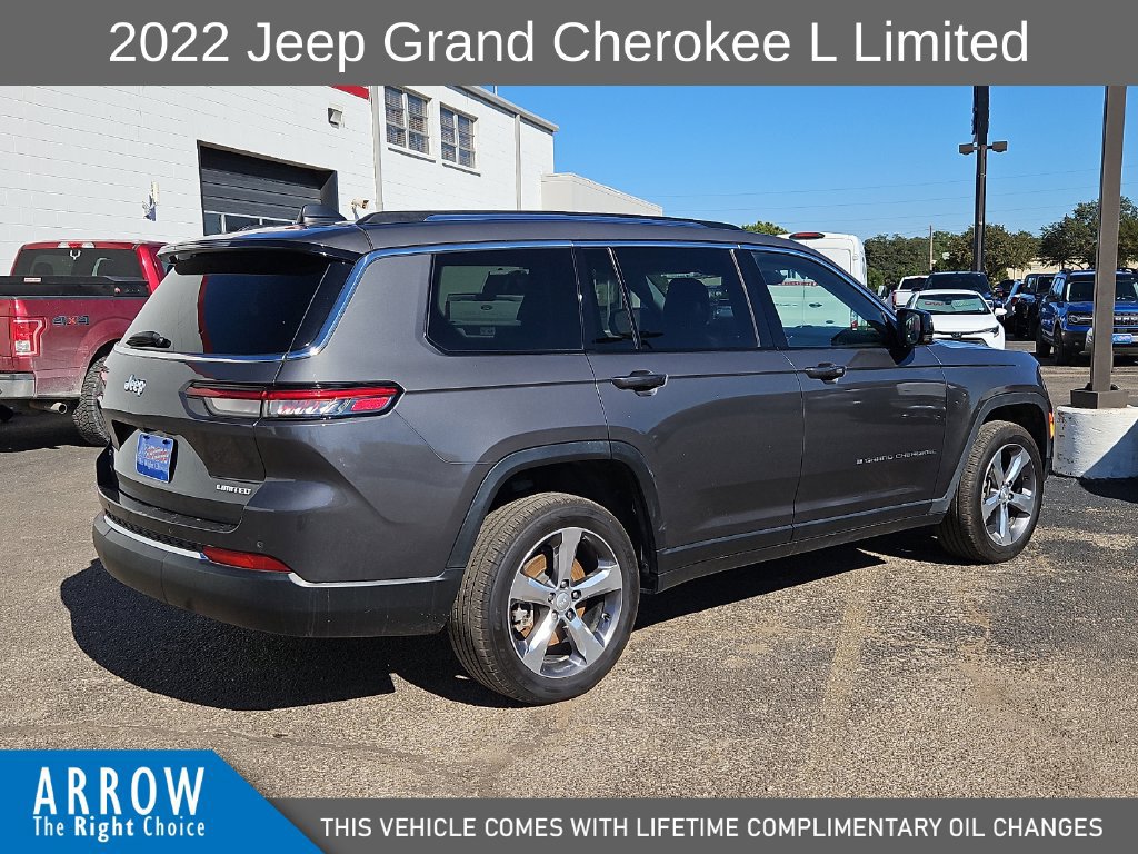 Used 2022 Jeep Grand Cherokee L Limited RWD image 13