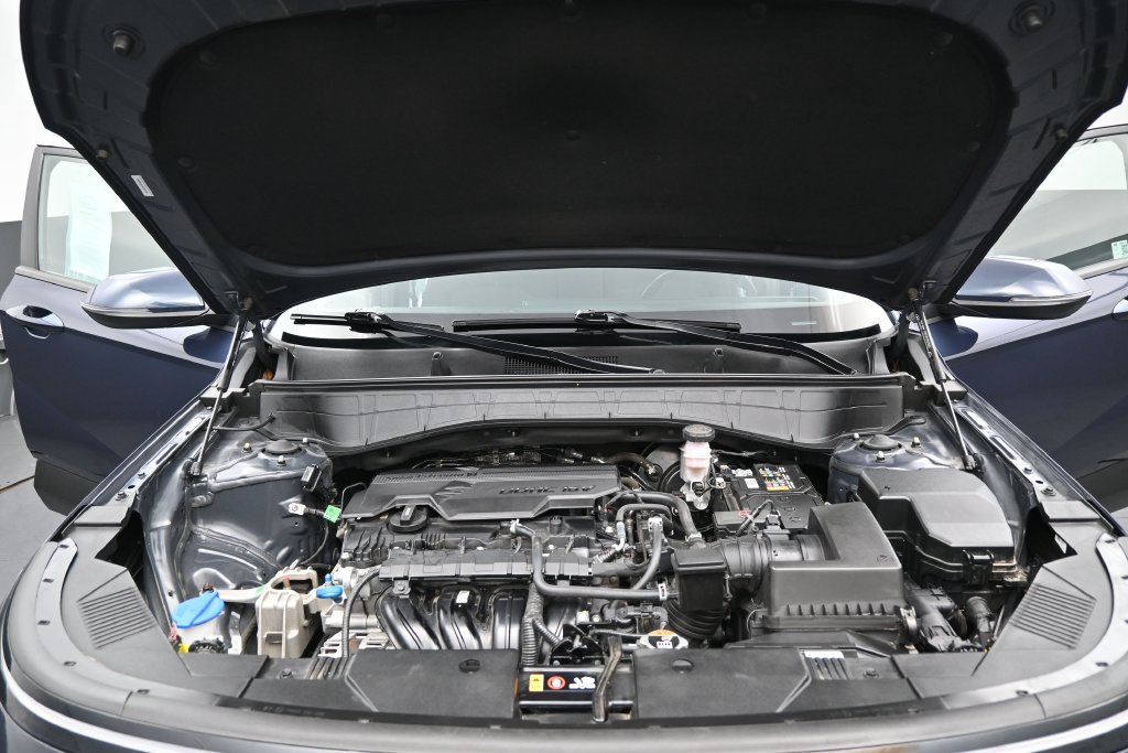 Used 2025 Hyundai Kona SEL AWD/4WD image 31