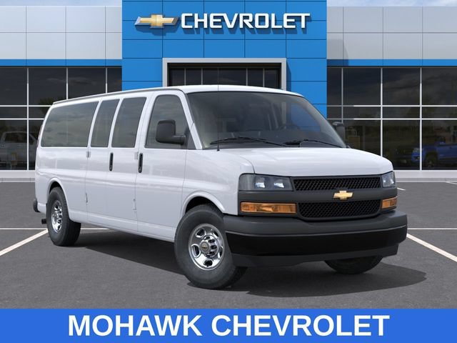 New 2026 Chevrolet Express 3500 LS RWD image 7