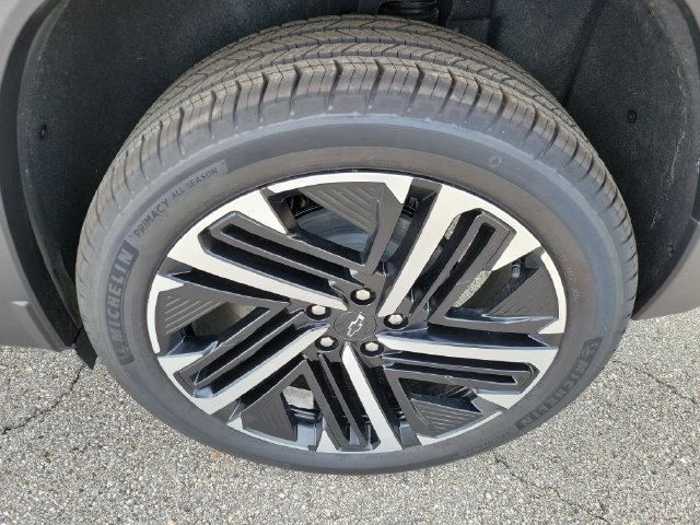 New 2027 Chevrolet Equinox RS FWD image 5