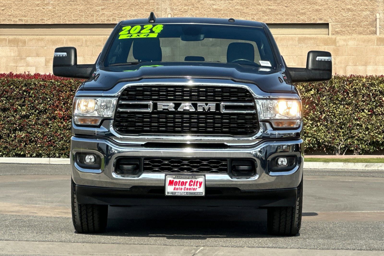 Used 2024 RAM 2500 Big Horn image 9