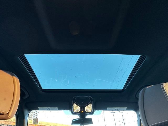 Used 2023 BMW 540i xDrive w/ M Sport Package image 12