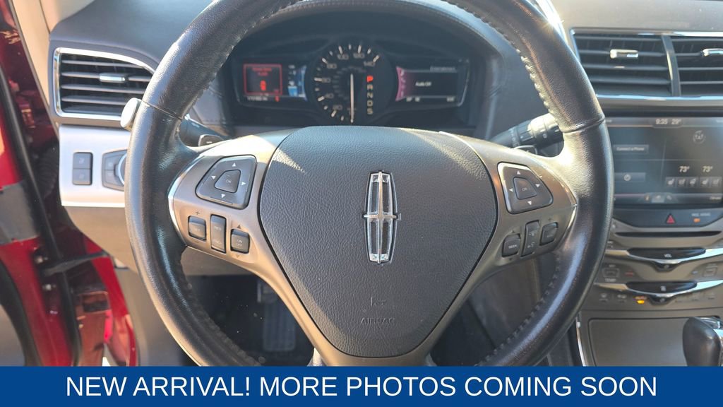 Used 2013 Lincoln MKX AWD image 14