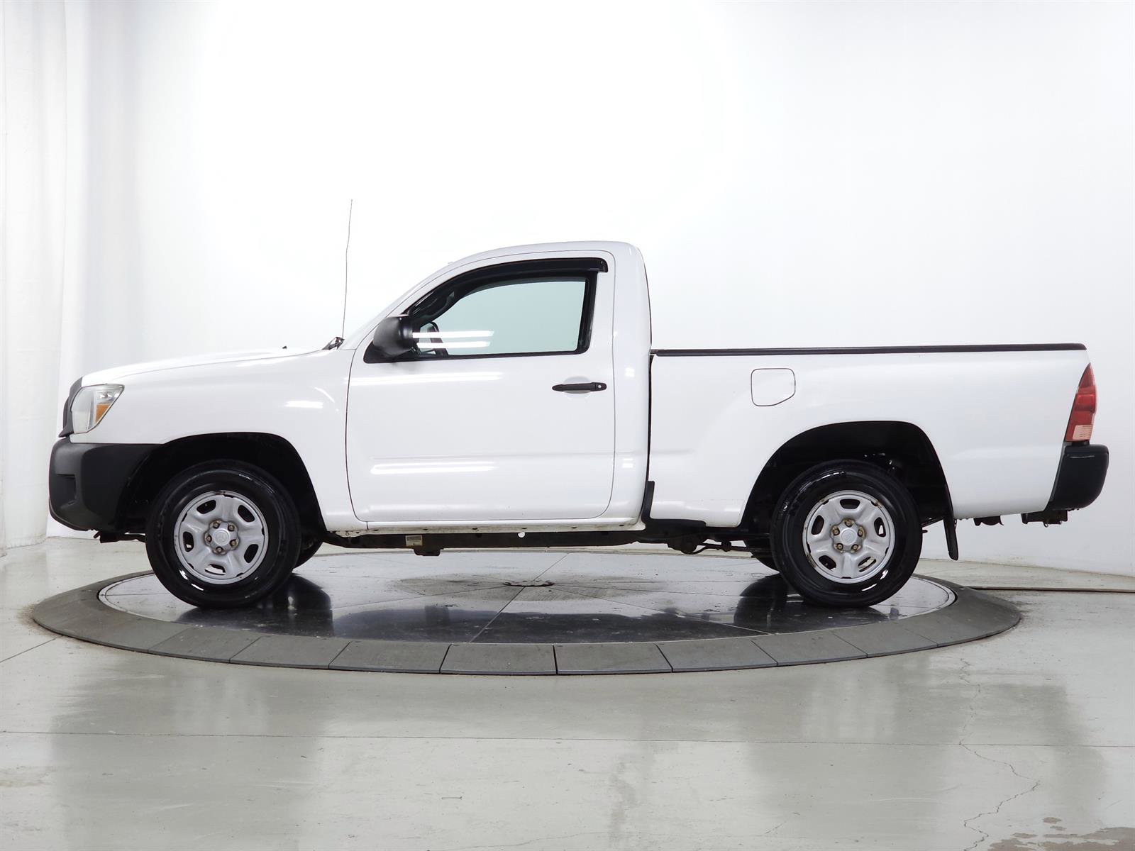 Used 2013 Toyota Tacoma 2WD Regular Cab image 5
