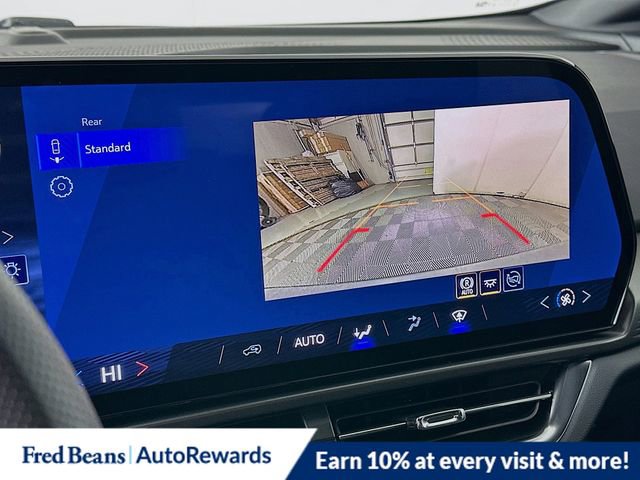 New 2026 Chevrolet Equinox EV LT image 10