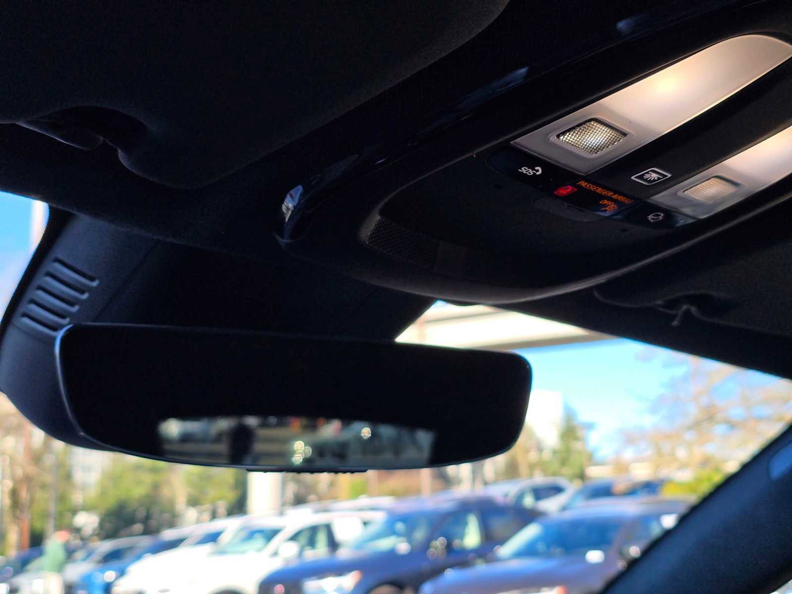 Used 2023 Volvo C40 P8 Recharge Ultimate w/ Protection Package Premier image 28