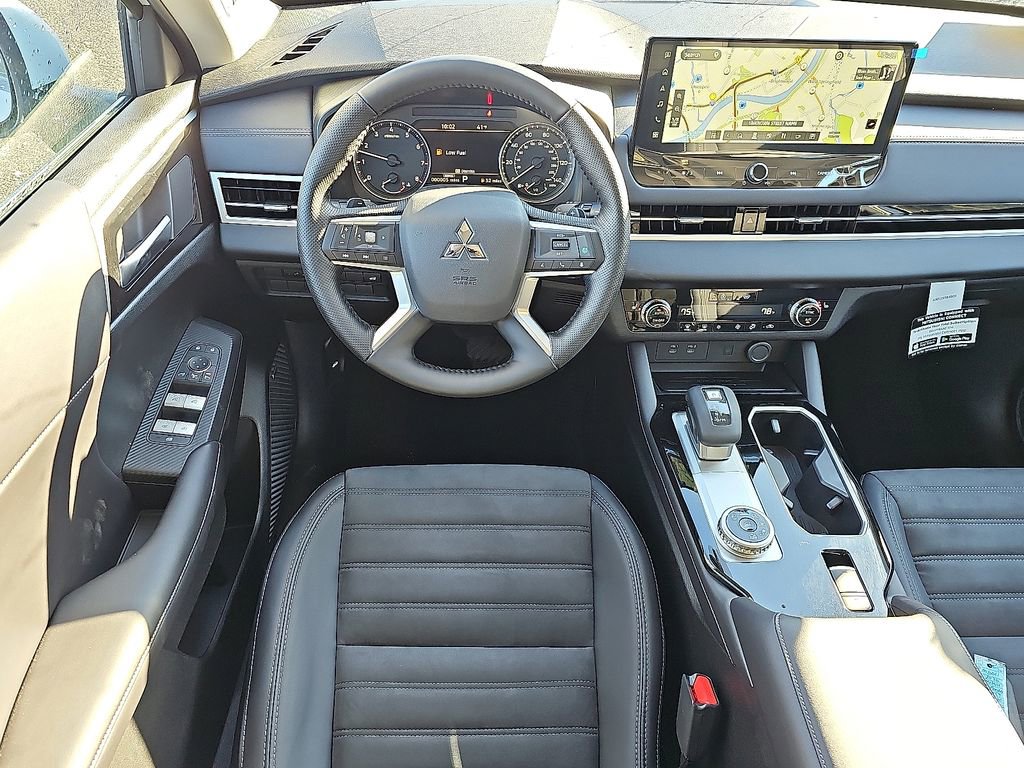 New 2026 Mitsubishi Outlander SE image 7