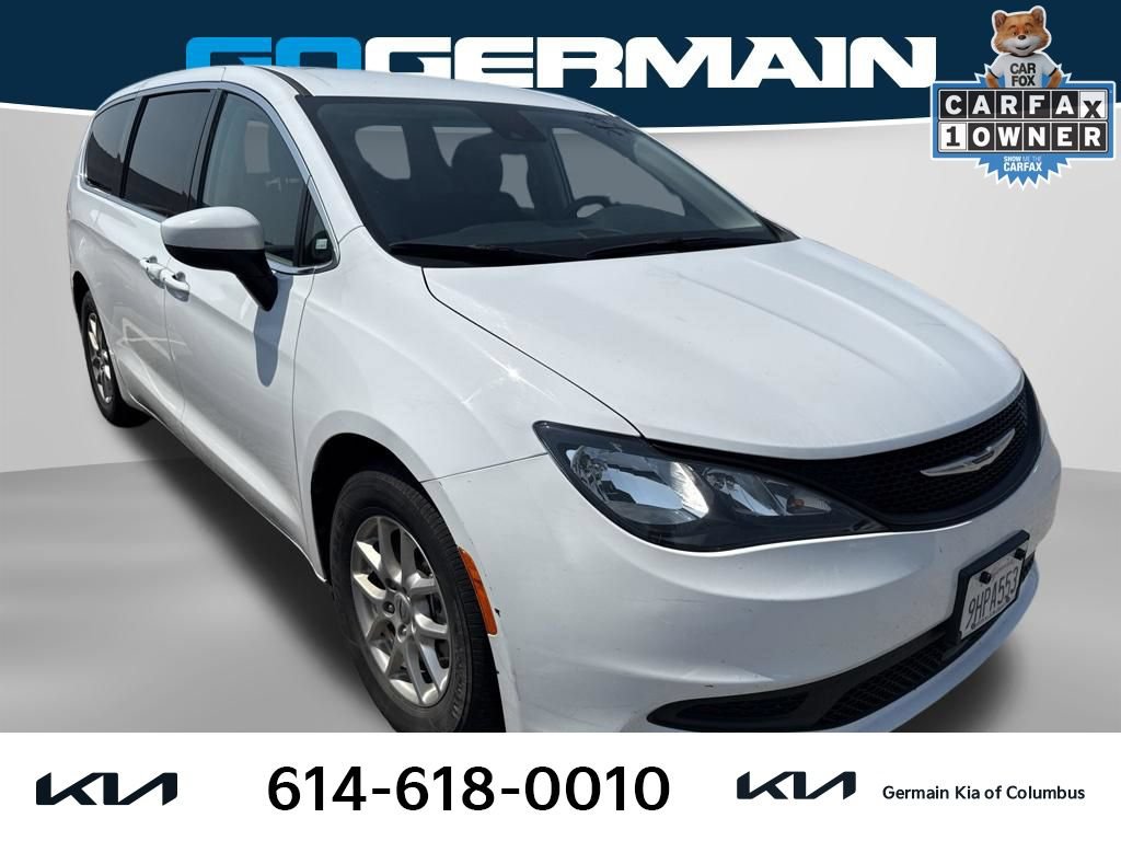 Used 2023 Chrysler Voyager LX FWD image 6