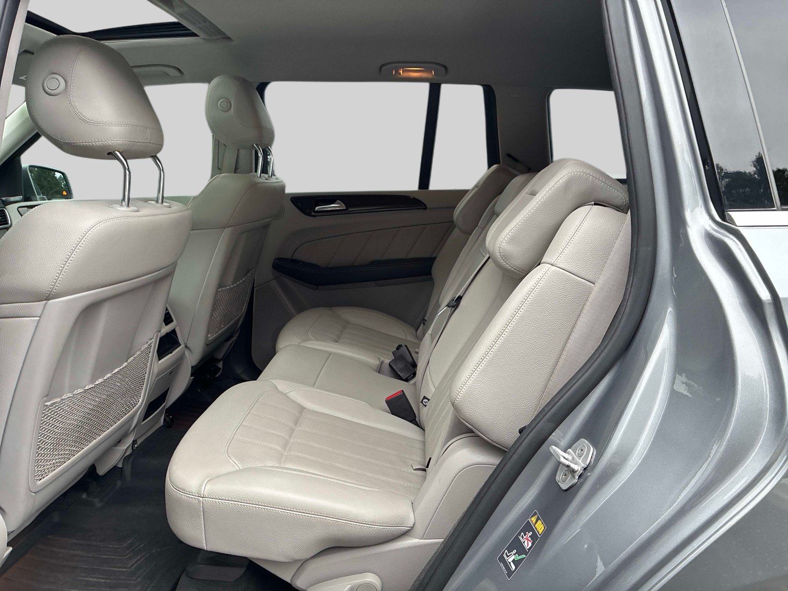 Used 2015 Mercedes-Benz GL 450 4MATIC image 18