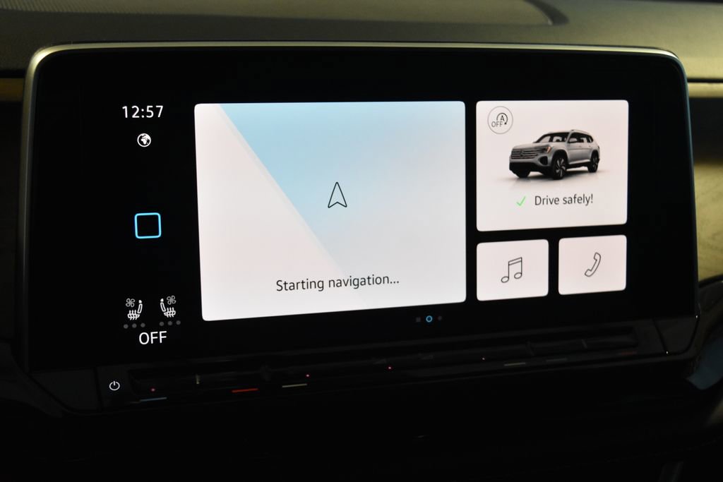 Used 2025 Volkswagen Atlas SE image 9