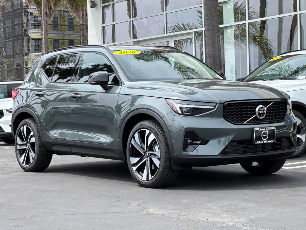 New 2026 Volvo XC40 B5 Ultra w/ Climate Package image 7