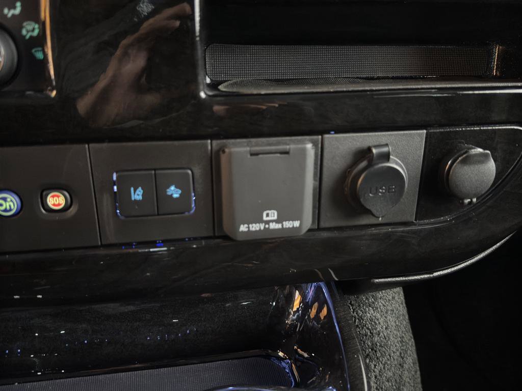 New 2025 GMC Savana 2500 Extended w/ Driver Convenience Package image 34