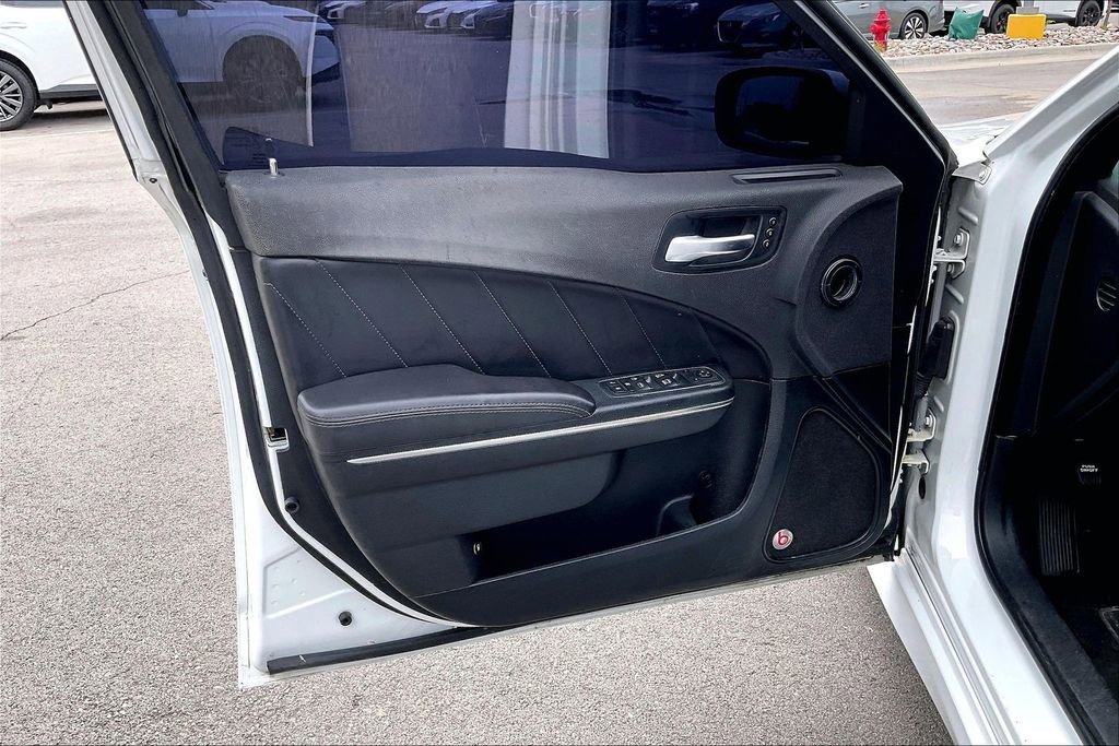 Used 2018 Dodge Charger R/T Scat Pack RWD image 25