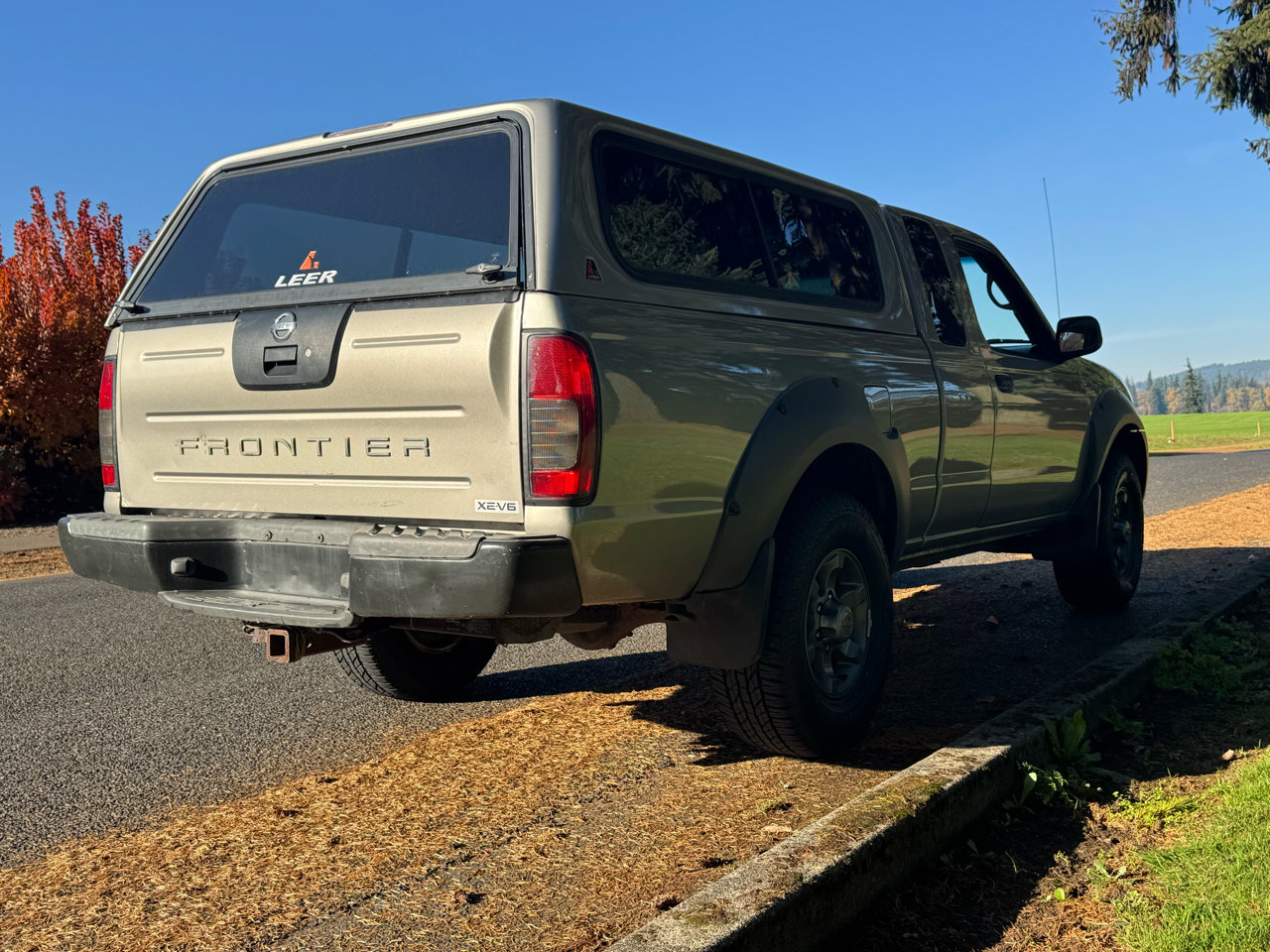 Used 2002 Nissan Frontier XE image 5
