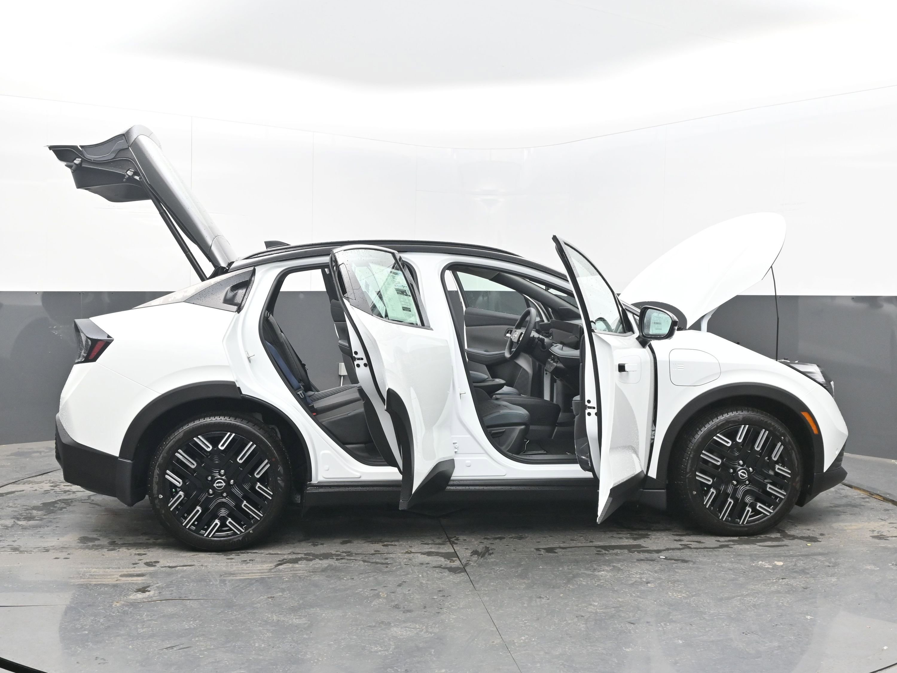 New 2026 Nissan Leaf Platinum+ image 45