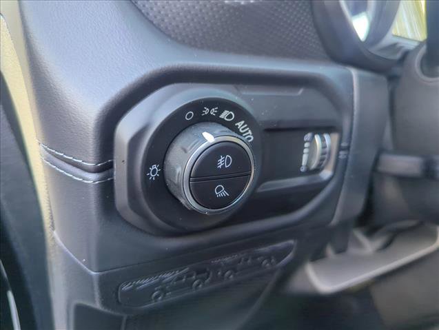 New 2026 Jeep Gladiator Rubicon w/ Steel Power Dome Hood Package AWD/4WD image 16