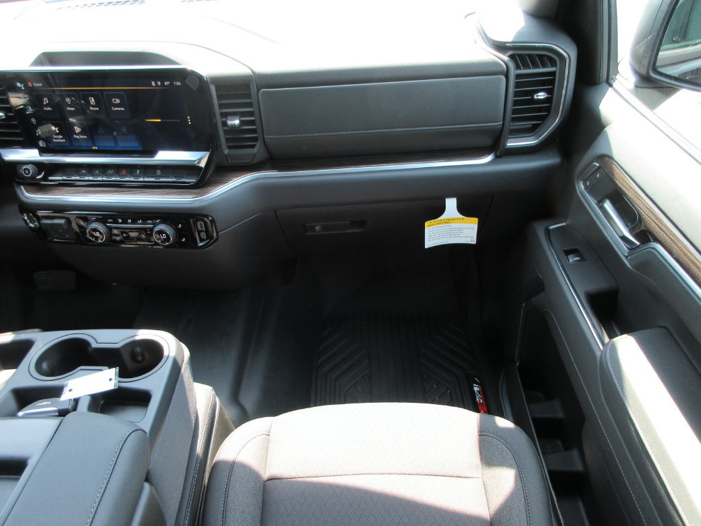 New 2026 Chevrolet Silverado 1500 LT w/ Z71 Off-Road Package AWD/4WD image 18
