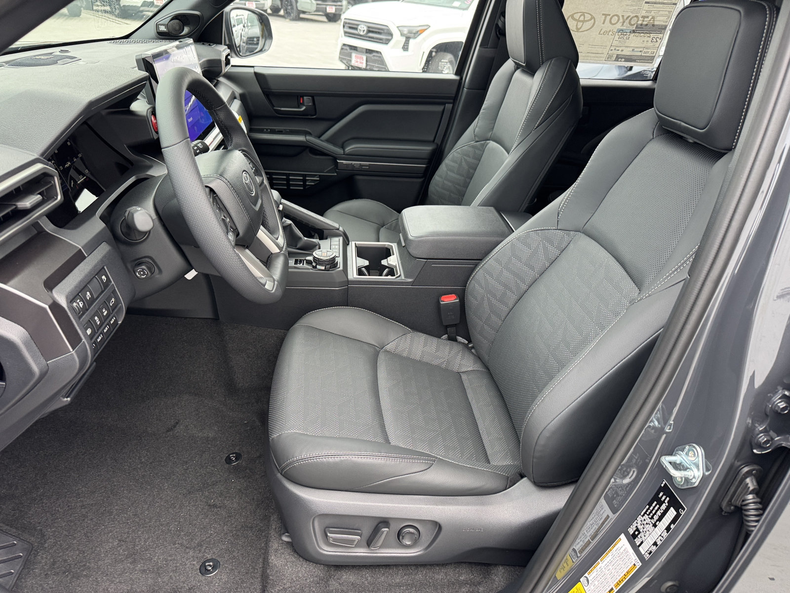 New 2026 Toyota 4Runner TRD Off-Road Premium AWD/4WD image 2