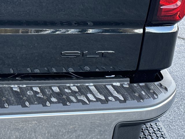 New 2026 GMC Sierra 1500 SLT w/ SLT Premium Plus Package image 10