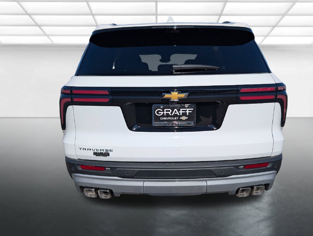 New 2027 Chevrolet Traverse LT w/ Driver Confidence Package FWD image 30