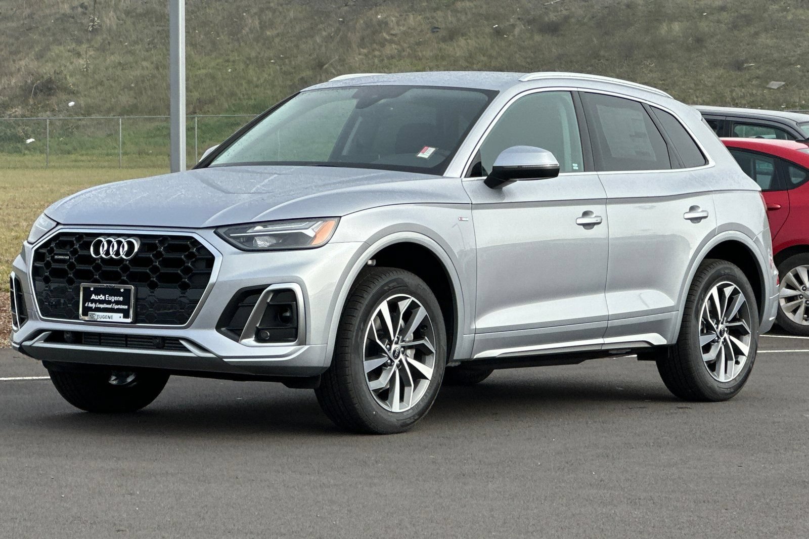 Used 2025 Audi Q5 2.0T Premium AWD/4WD image 7