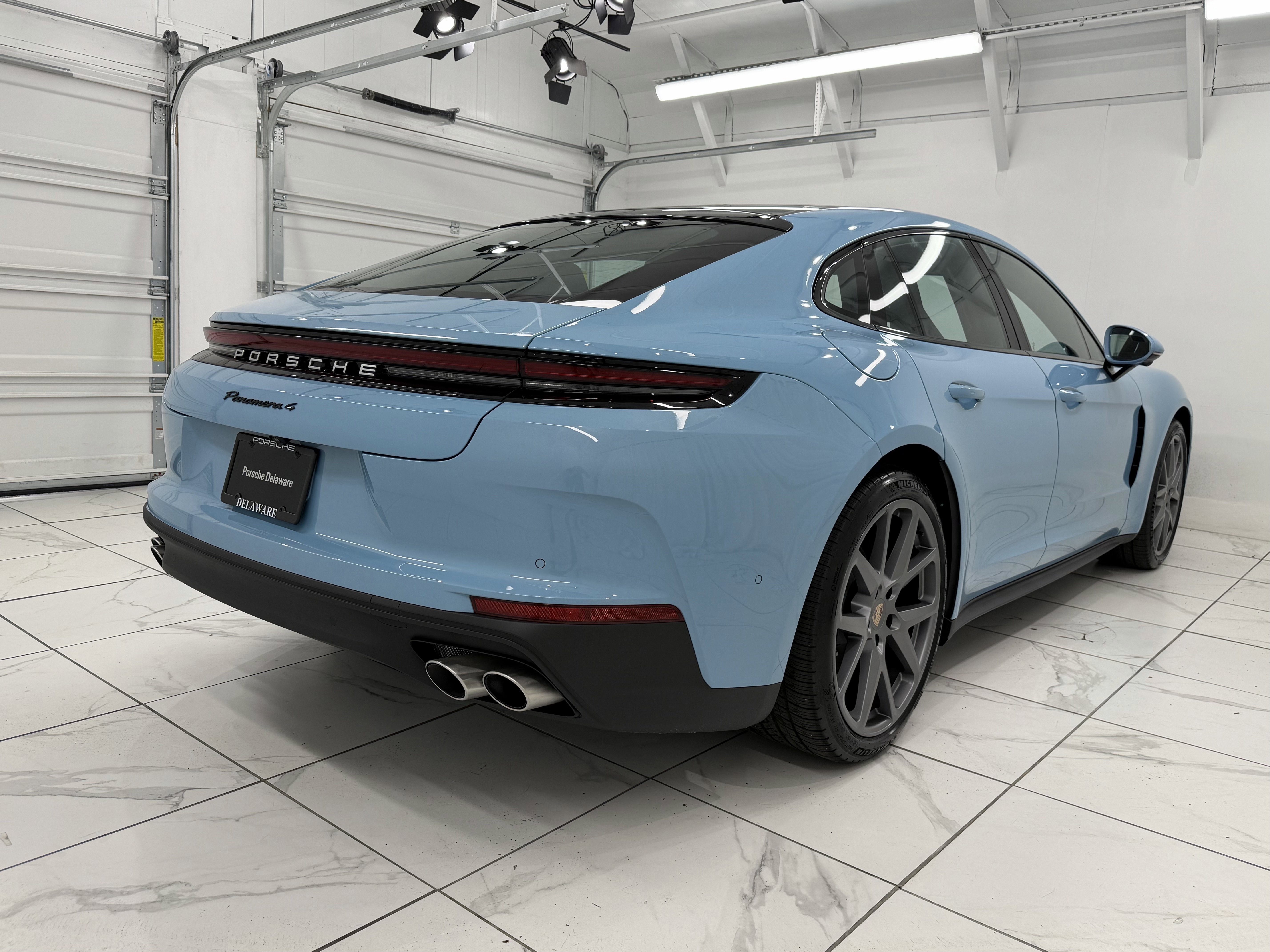 New 2026 Porsche Panamera 4 image 12