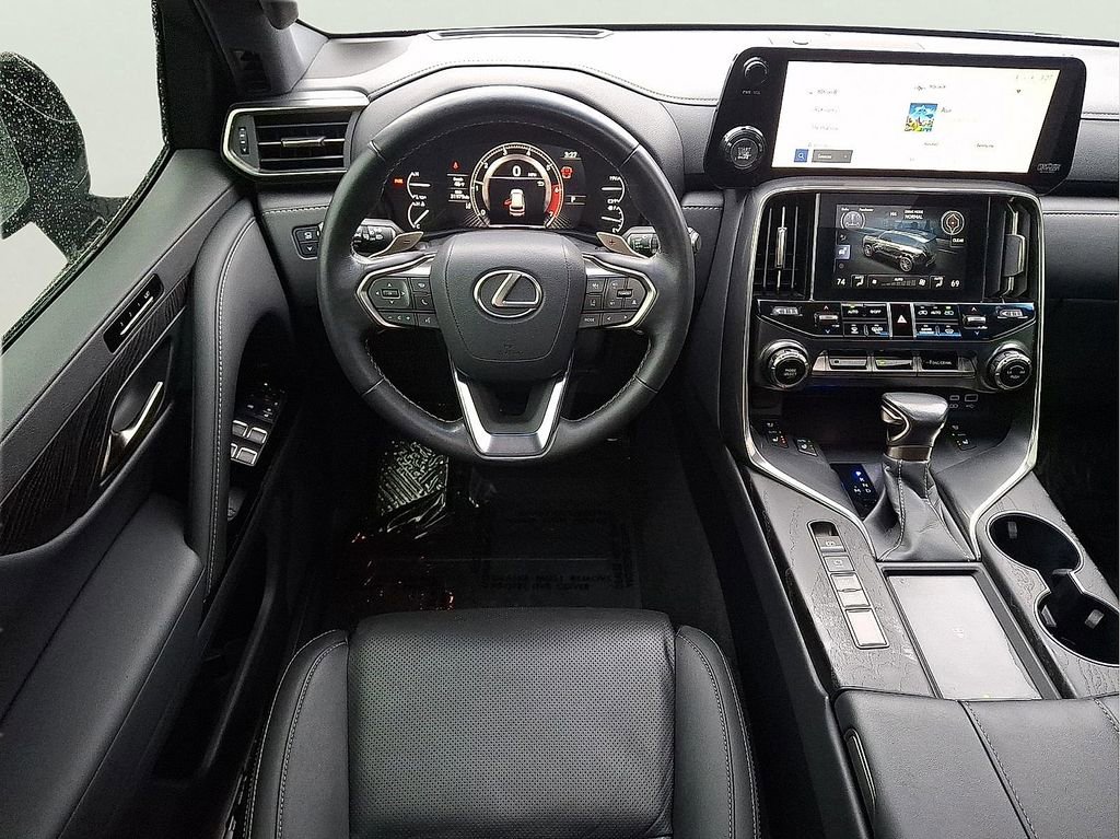 Used 2023 Lexus LX 600 4WD w/ Appearance Package image 24