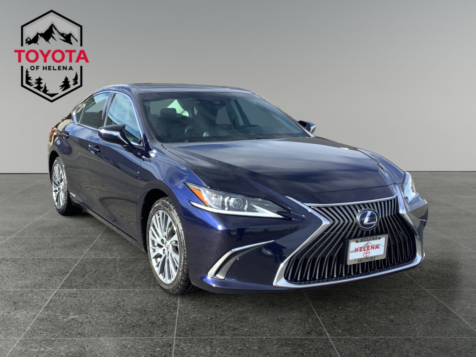 Used 2020 Lexus ES 300h w/ Premium Package image 7