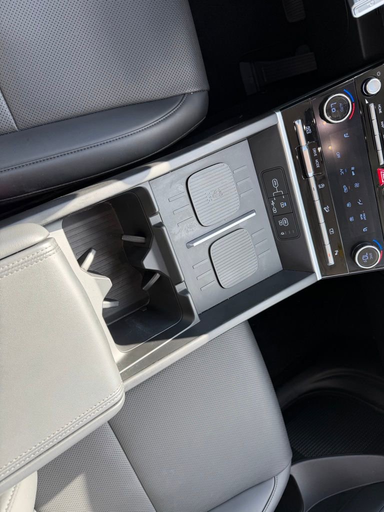 Used 2025 Hyundai Santa Fe SEL image 16