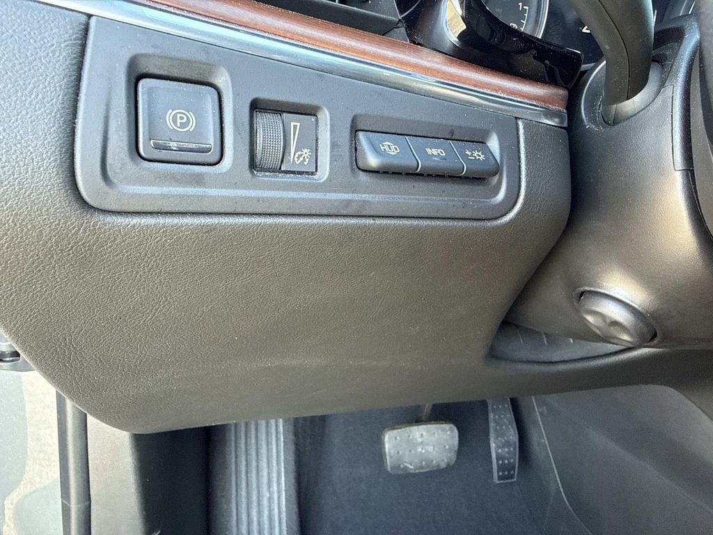 Certified 2022 Cadillac XT5 Premium Luxury w/ Technology Package image 31