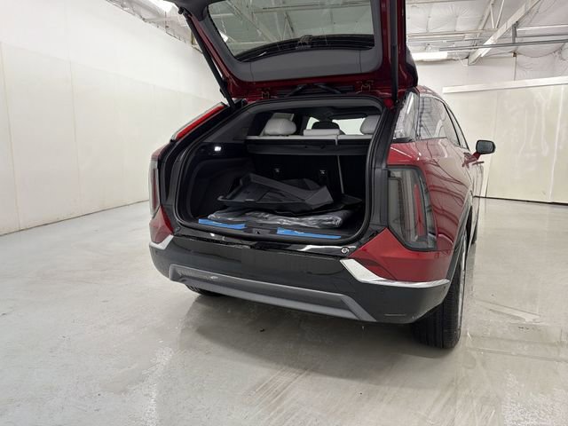 New 2026 Cadillac Optiq Luxury 2 w/ LPO, Floor Liner Package AWD/4WD image 27