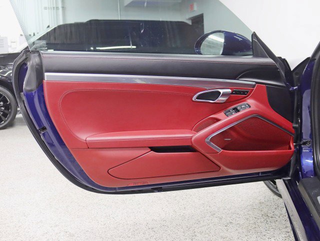 Used 2022 Porsche 718 Cayman S RWD image 29