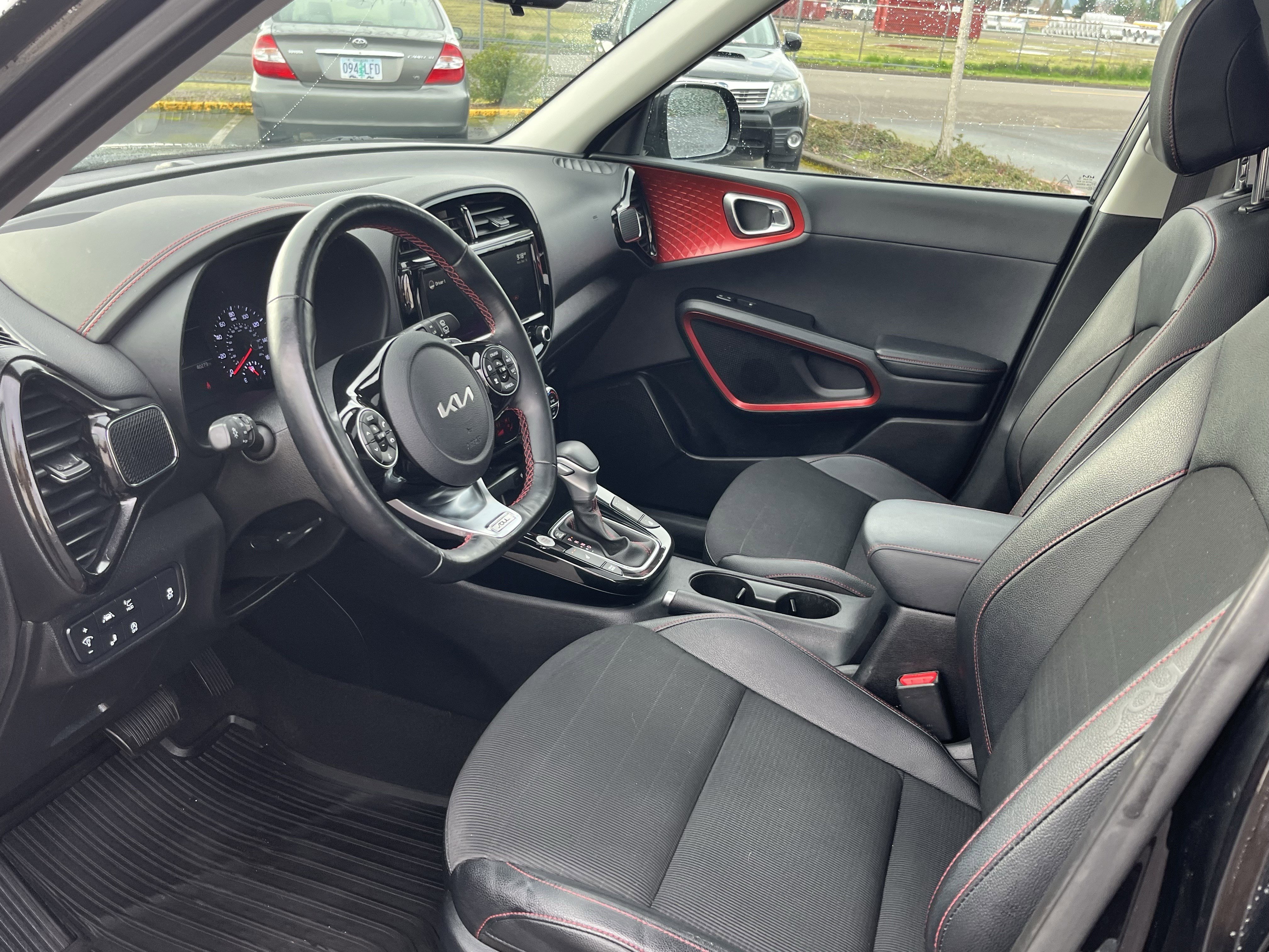 Used 2022 Kia Soul Turbo image 9