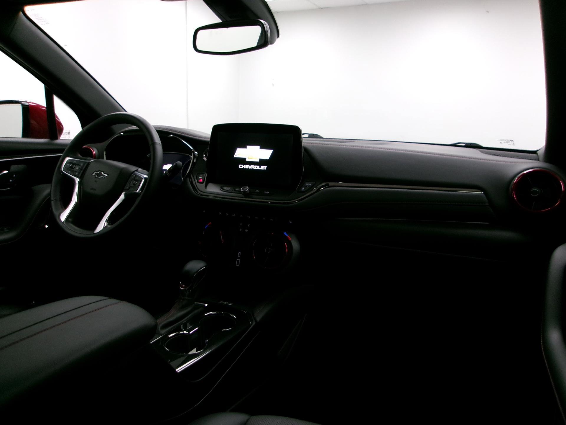 Used 2024 Chevrolet Blazer RS image 3