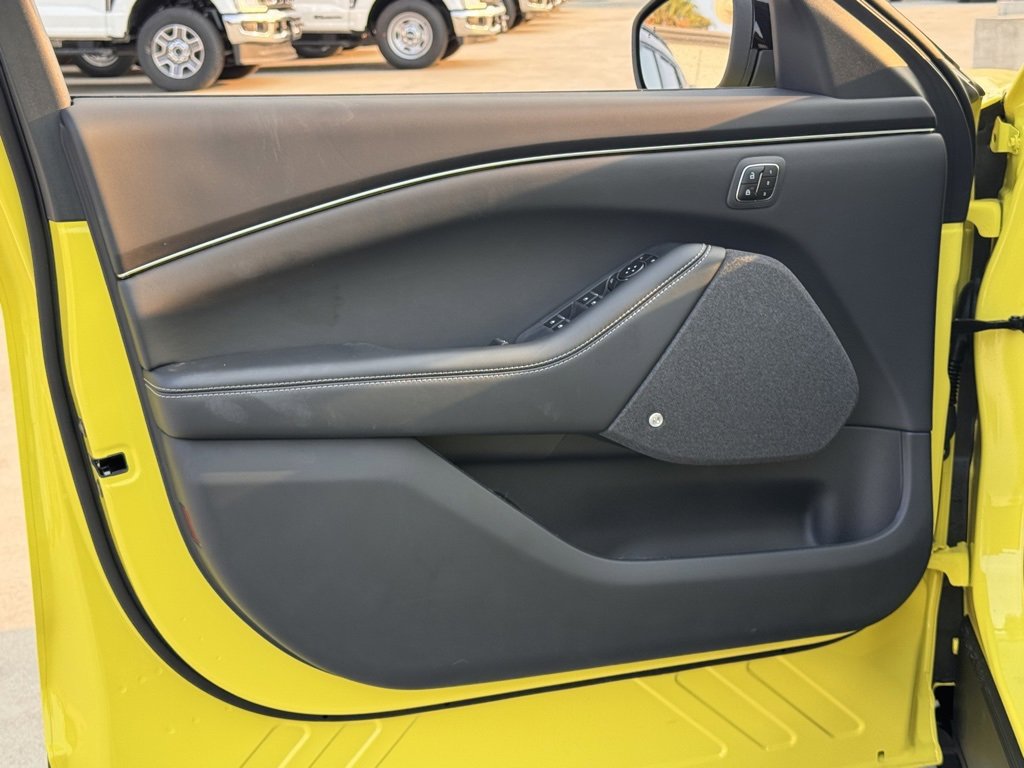 New 2025 Ford Mustang Mach-E Premium image 15