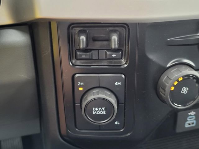 New 2026 Ford F350 XLT image 18