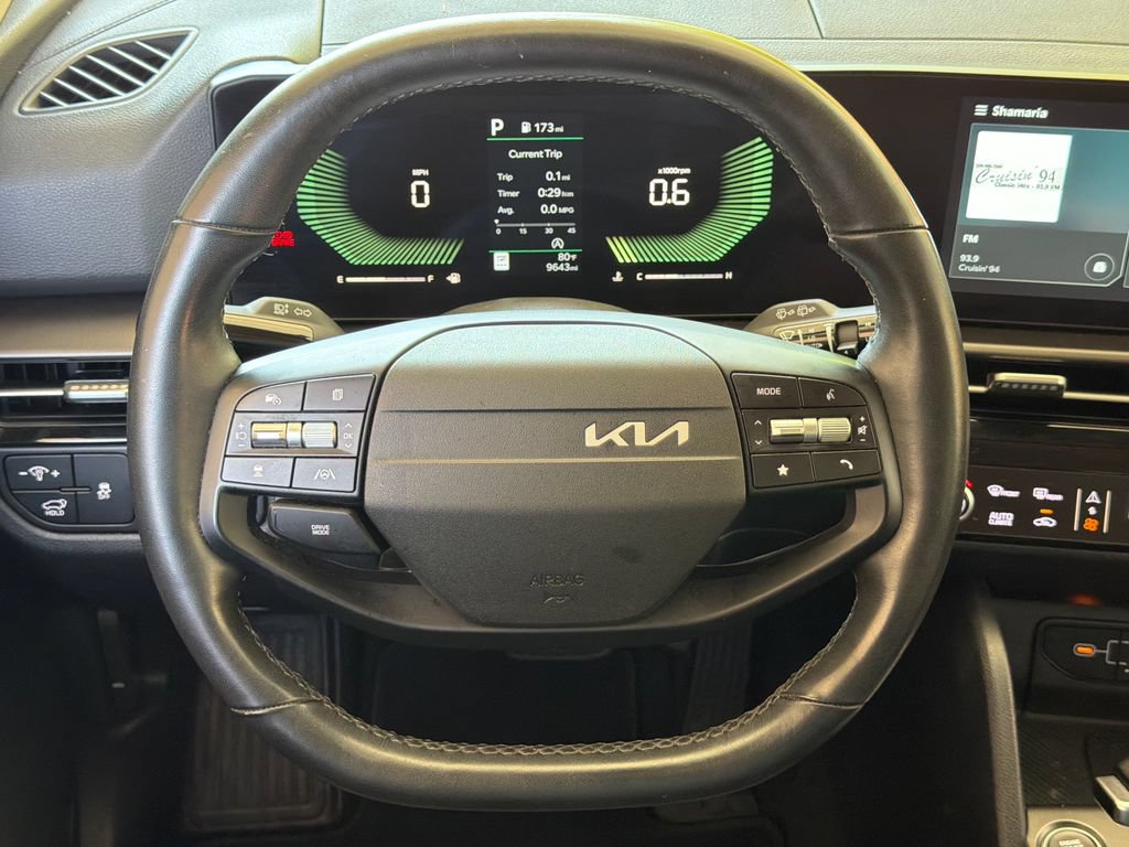 Used 2026 Kia Sportage EX FWD image 4