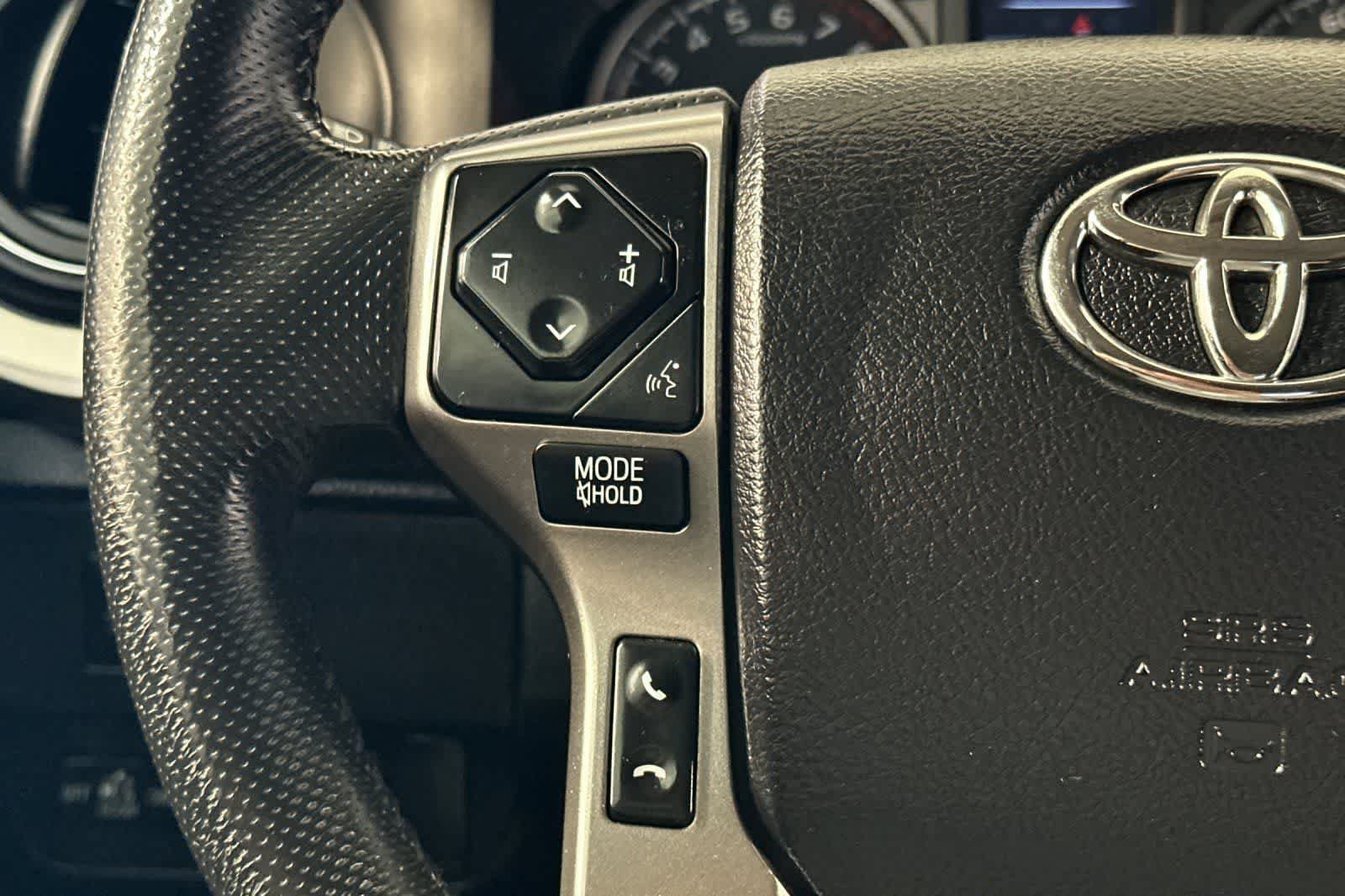 Used 2021 Toyota Tacoma SR5 w/ Trail Edition AWD/4WD image 28