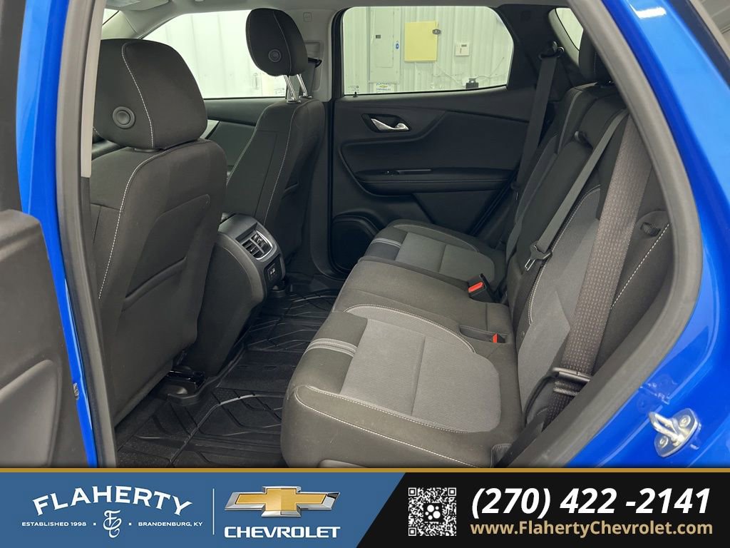 Used 2024 Chevrolet Blazer LT w/ Convenience Package FWD image 11