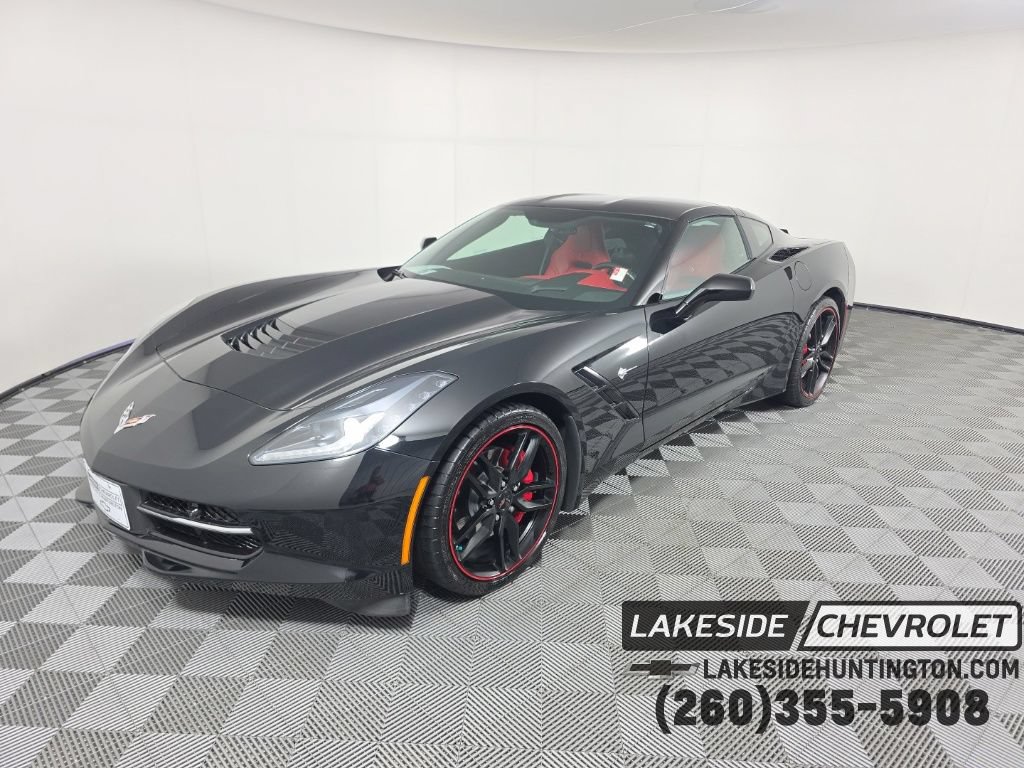 Used 2019 Chevrolet Corvette Stingray Coupe w/ 2LT Preferred Equipment Group RWD image 1