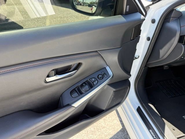 Certified 2024 Nissan Sentra SR FWD image 24