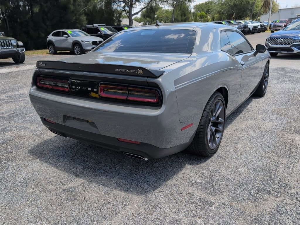 Used 2023 Dodge Challenger R/T Scat Pack RWD image 3